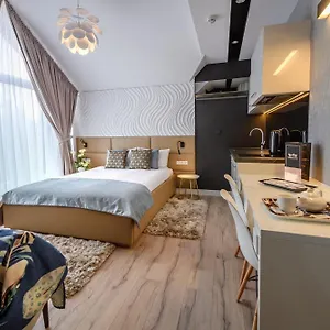 Aparthotel My Story